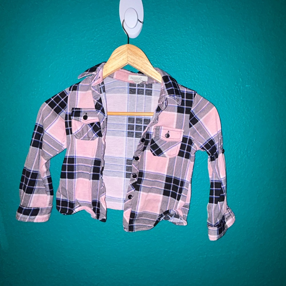 Passport size 4T little girls pink soft plaid button up shirt